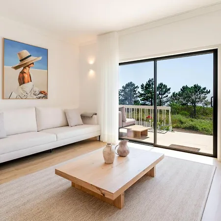 Lighthouse View By Portugal Active 招待所