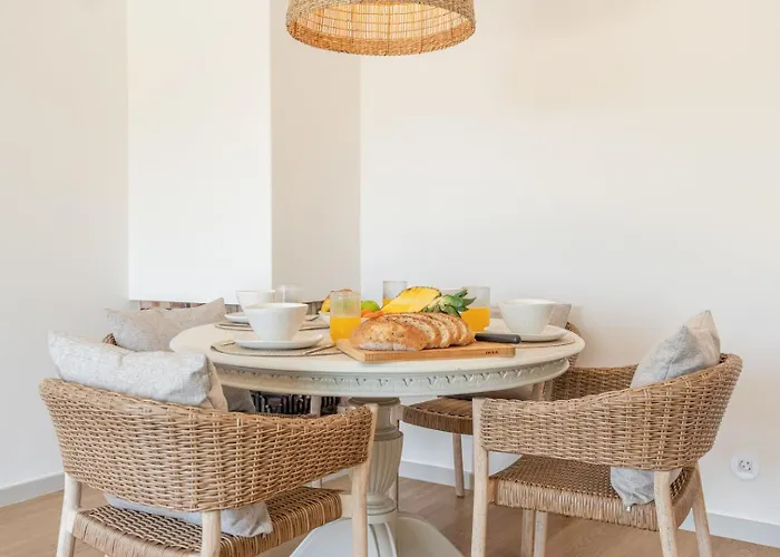 Lighthouse View By Portugal Active Pensionat 4*