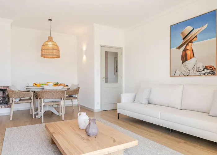 Lighthouse View By Portugal Active 게스트하우스